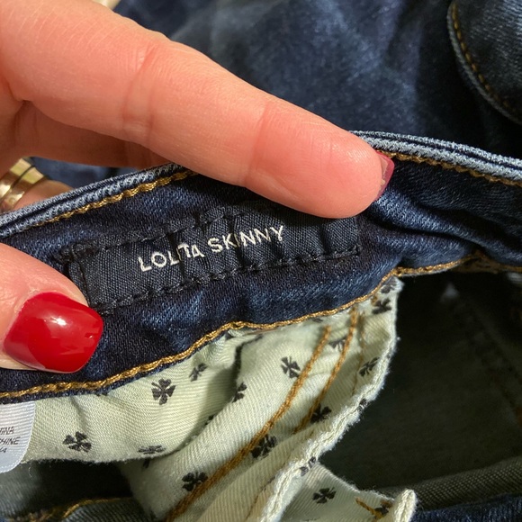Lucky Brand size 10/30 Lolita skinny dark wash - Picture 4 of 5